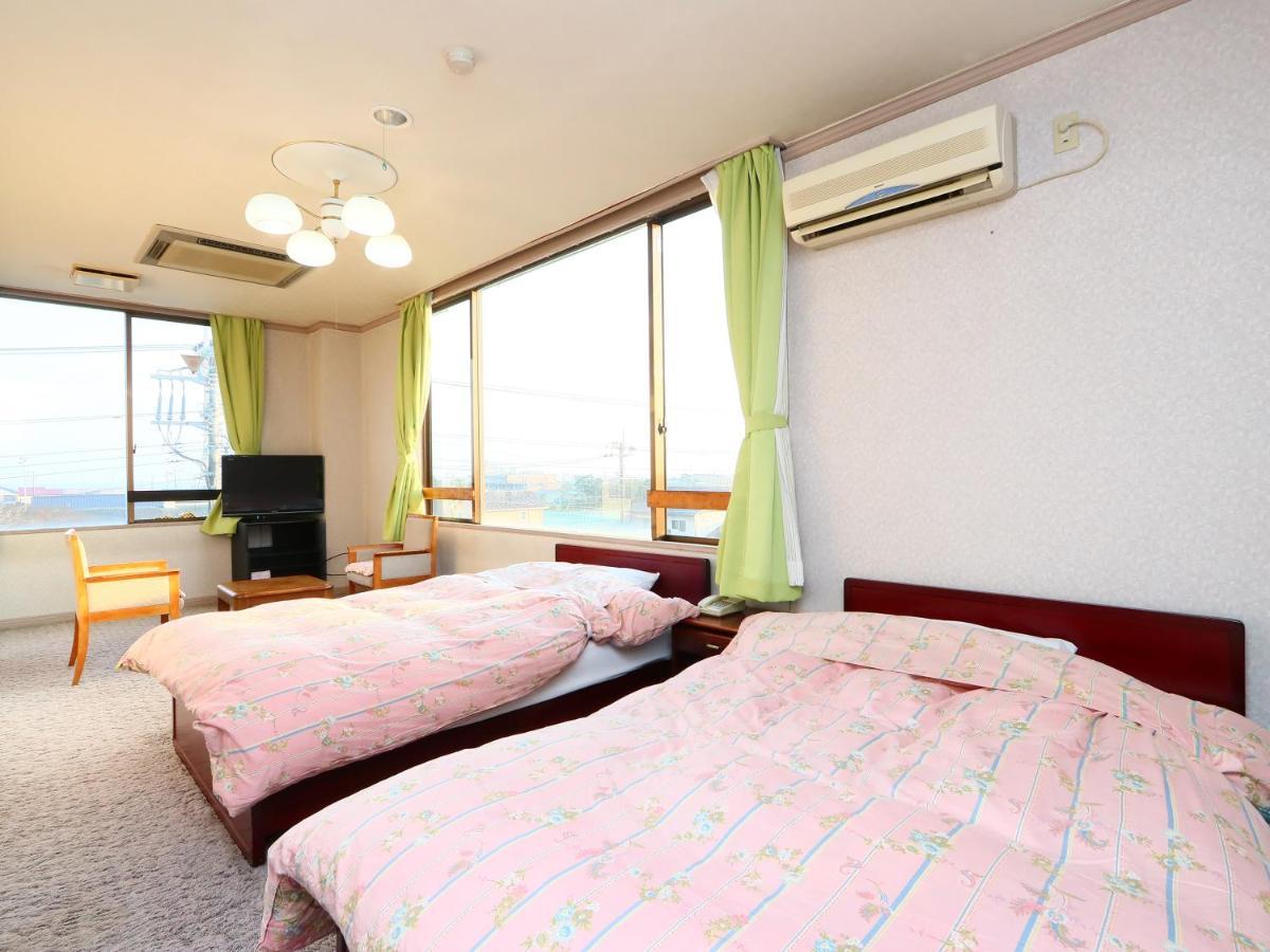 Seaside Hotel Kujukuri Sanmu Exterior photo